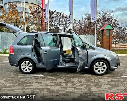 Сірий Опель Зафіра, об'ємом двигуна 1.8 л та пробігом 177 тис. км за 5799 $, фото 7 на Automoto.ua