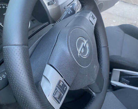 Серый Опель Зафира, объемом двигателя 1.8 л и пробегом 244 тыс. км за 5300 $, фото 14 на Automoto.ua