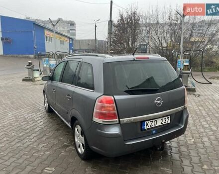 Серый Опель Зафира, объемом двигателя 1.9 л и пробегом 271 тыс. км за 2850 $, фото 11 на Automoto.ua