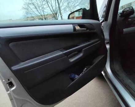 Сірий Опель Зафіра, об'ємом двигуна 1.8 л та пробігом 235 тис. км за 5300 $, фото 10 на Automoto.ua