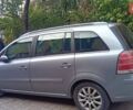 Серый Опель Зафира, объемом двигателя 1.9 л и пробегом 270 тыс. км за 4500 $, фото 6 на Automoto.ua