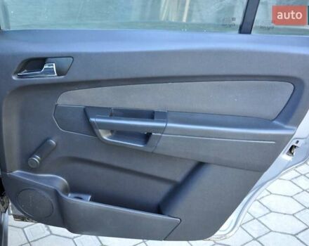 Опель Зафира 2006 в Львове на Automoto.ua Серый Опель Зафира, объемом двигателя 0 л и пробегом 385 тыс. км за 3900 $, фото 23 на Automoto.ua