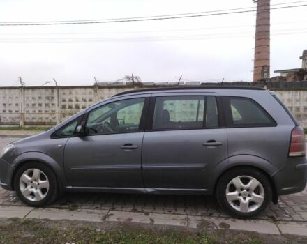 Серый Опель Зафира, объемом двигателя 1.9 л и пробегом 333 тыс. км за 2699 $, фото 3 на Automoto.ua