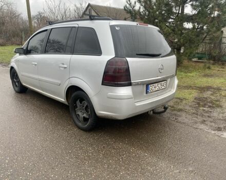 Серый Опель Зафира, объемом двигателя 1.9 л и пробегом 354 тыс. км за 2800 $, фото 2 на Automoto.ua