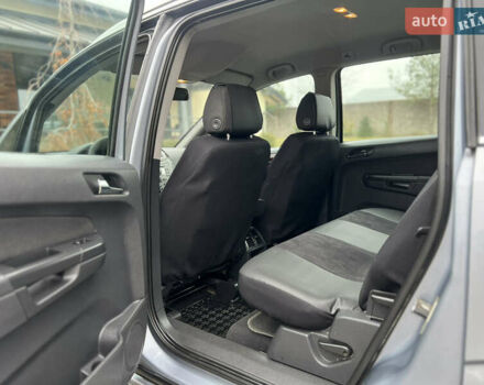 Серый Опель Зафира, объемом двигателя 1.9 л и пробегом 275 тыс. км за 4900 $, фото 36 на Automoto.ua