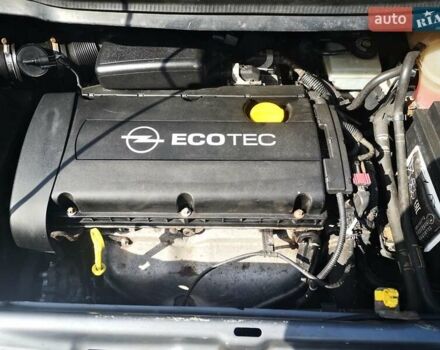 Серый Опель Зафира, объемом двигателя 1.6 л и пробегом 186 тыс. км за 5350 $, фото 20 на Automoto.ua