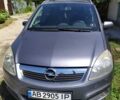 Серый Опель Зафира, объемом двигателя 1.6 л и пробегом 198 тыс. км за 6500 $, фото 1 на Automoto.ua