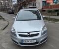 Сірий Опель Зафіра, об'ємом двигуна 1.8 л та пробігом 235 тис. км за 5300 $, фото 2 на Automoto.ua
