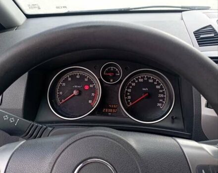 Сірий Опель Зафіра, об'ємом двигуна 2.2 л та пробігом 234 тис. км за 4800 $, фото 20 на Automoto.ua