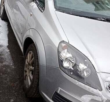 Сірий Опель Зафіра, об'ємом двигуна 0 л та пробігом 235 тис. км за 5300 $, фото 1 на Automoto.ua