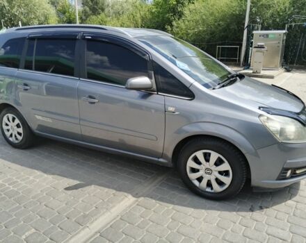 Серый Опель Зафира, объемом двигателя 1.8 л и пробегом 209 тыс. км за 5150 $, фото 5 на Automoto.ua