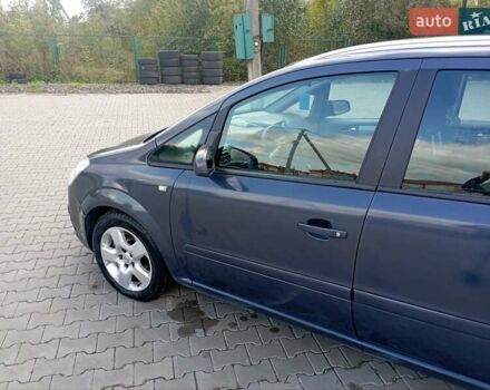 Сірий Опель Зафіра, об'ємом двигуна 2.2 л та пробігом 234 тис. км за 4800 $, фото 16 на Automoto.ua