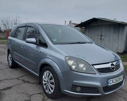Серый Опель Зафира, объемом двигателя 1.91 л и пробегом 280 тыс. км за 4700 $, фото 2 на Automoto.ua