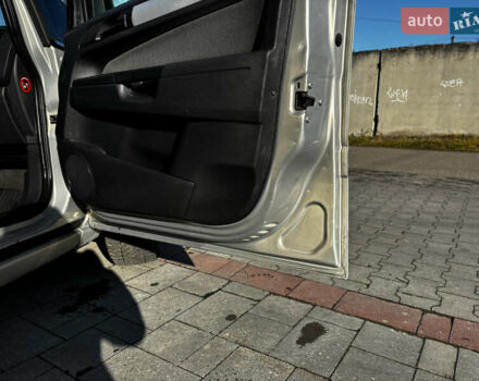 Сірий Опель Зафіра, об'ємом двигуна 1.91 л та пробігом 334 тис. км за 4400 $, фото 20 на Automoto.ua