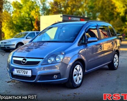 Серый Опель Зафира, объемом двигателя 1.9 л и пробегом 267 тыс. км за 5800 $, фото 6 на Automoto.ua
