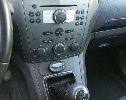 Сірий Опель Зафіра, об'ємом двигуна 1.91 л та пробігом 270 тис. км за 5300 $, фото 2 на Automoto.ua