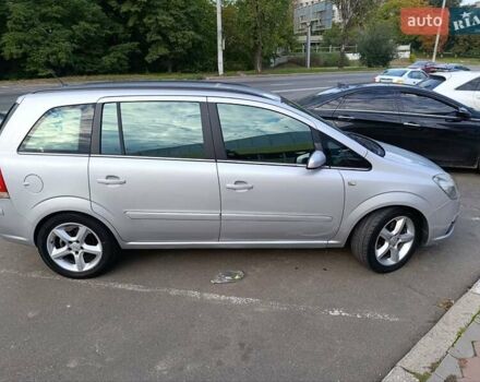 Сірий Опель Зафіра, об'ємом двигуна 1.91 л та пробігом 317 тис. км за 5900 $, фото 8 на Automoto.ua
