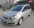 Серый Опель Зафира, объемом двигателя 1.6 л и пробегом 273 тыс. км за 4999 $, фото 1 на Automoto.ua