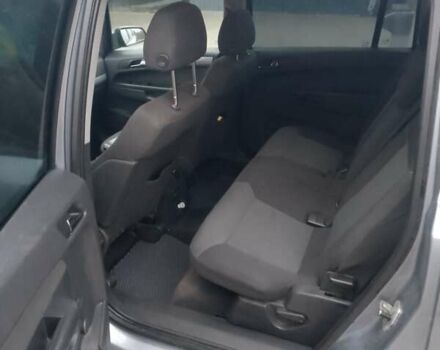 Сірий Опель Зафіра, об'ємом двигуна 1.6 л та пробігом 270 тис. км за 5500 $, фото 4 на Automoto.ua