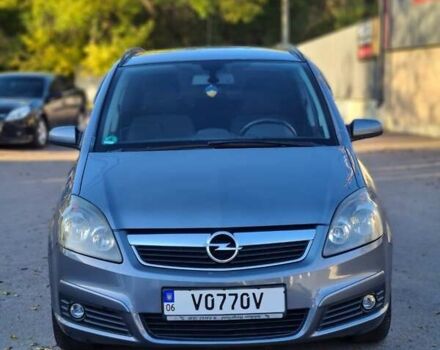 Сірий Опель Зафіра, об'ємом двигуна 1.9 л та пробігом 267 тис. км за 5800 $, фото 4 на Automoto.ua
