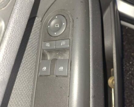 Серый Опель Зафира, объемом двигателя 1.8 л и пробегом 246 тыс. км за 5600 $, фото 10 на Automoto.ua