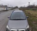 Серый Опель Зафира, объемом двигателя 1.9 л и пробегом 333 тыс. км за 2699 $, фото 2 на Automoto.ua