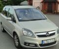 Серый Опель Зафира, объемом двигателя 1.9 л и пробегом 255 тыс. км за 1900 $, фото 1 на Automoto.ua