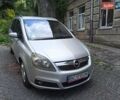 Серый Опель Зафира, объемом двигателя 1.9 л и пробегом 284 тыс. км за 4900 $, фото 5 на Automoto.ua