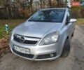 Серый Опель Зафира, объемом двигателя 1.8 л и пробегом 214 тыс. км за 5200 $, фото 1 на Automoto.ua