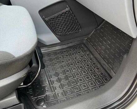 Серый Опель Зафира, объемом двигателя 1.8 л и пробегом 218 тыс. км за 4999 $, фото 21 на Automoto.ua