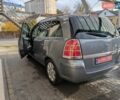 Серый Опель Зафира, объемом двигателя 1.8 л и пробегом 176 тыс. км за 5700 $, фото 5 на Automoto.ua