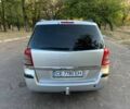 Серый Опель Зафира, объемом двигателя 1.9 л и пробегом 400 тыс. км за 4950 $, фото 6 на Automoto.ua