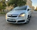 Серый Опель Зафира, объемом двигателя 1.9 л и пробегом 400 тыс. км за 4950 $, фото 1 на Automoto.ua