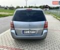 Серый Опель Зафира, объемом двигателя 1.8 л и пробегом 265 тыс. км за 1750 $, фото 1 на Automoto.ua