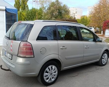 Серый Опель Зафира, объемом двигателя 1.9 л и пробегом 100 тыс. км за 2650 $, фото 2 на Automoto.ua