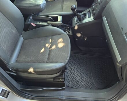 Опель Зафира 2006 в Кривом Роге на Automoto.ua Серый Опель Зафира, объемом двигателя 1.9 л и пробегом 300 тыс. км за 3733 $, фото 15 на Automoto.ua