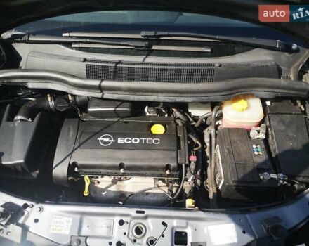 Серый Опель Зафира, объемом двигателя 1.6 л и пробегом 186 тыс. км за 5350 $, фото 15 на Automoto.ua