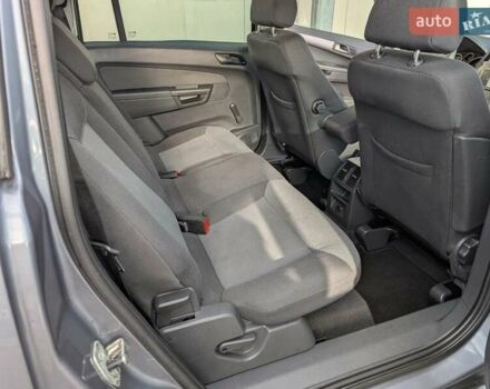 Серый Опель Зафира, объемом двигателя 1.8 л и пробегом 176 тыс. км за 5700 $, фото 15 на Automoto.ua