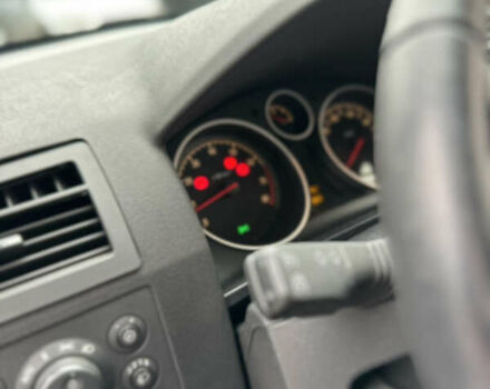 Сірий Опель Зафіра, об'ємом двигуна 1.8 л та пробігом 249 тис. км за 5999 $, фото 27 на Automoto.ua