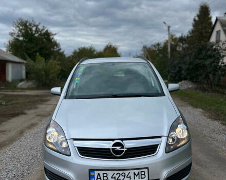 Сірий Опель Зафіра, об'ємом двигуна 1.6 л та пробігом 180 тис. км за 5700 $, фото 1 на Automoto.ua
