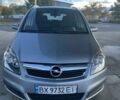 Серый Опель Зафира, объемом двигателя 1.6 л и пробегом 300 тыс. км за 3700 $, фото 1 на Automoto.ua