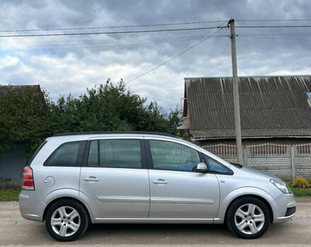 Сірий Опель Зафіра, об'ємом двигуна 1.6 л та пробігом 180 тис. км за 5700 $, фото 7 на Automoto.ua