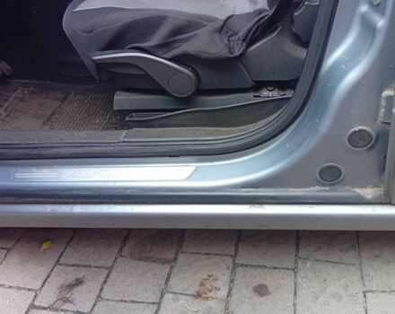 Серый Опель Зафира, объемом двигателя 0 л и пробегом 270 тыс. км за 4300 $, фото 2 на Automoto.ua