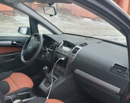 Сірий Опель Зафіра, об'ємом двигуна 1.6 л та пробігом 153 тис. км за 5950 $, фото 1 на Automoto.ua