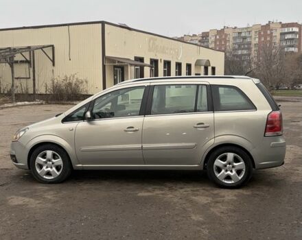 Серый Опель Зафира, объемом двигателя 2 л и пробегом 300 тыс. км за 2950 $, фото 6 на Automoto.ua