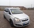 Серый Опель Зафира, объемом двигателя 1.9 л и пробегом 230 тыс. км за 3200 $, фото 2 на Automoto.ua