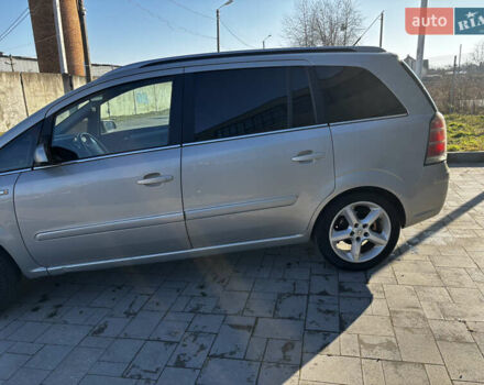 Сірий Опель Зафіра, об'ємом двигуна 1.91 л та пробігом 334 тис. км за 4400 $, фото 5 на Automoto.ua