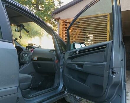 Опель Зафира 2006 в Виннице на Automoto.ua Серый Опель Зафира, объемом двигателя 1.8 л и пробегом 288 тыс. км за 4500 $, фото 12 на Automoto.ua