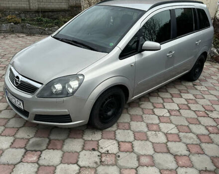 Серый Опель Зафира, объемом двигателя 1.91 л и пробегом 410 тыс. км за 4300 $, фото 6 на Automoto.ua
