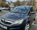 Серый Опель Зафира, объемом двигателя 1.6 л и пробегом 290 тыс. км за 5600 $, фото 1 на Automoto.ua